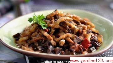 家常菜做法大全【酸辣酱菜五花肉】的做法