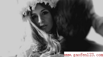 新娘拍婚纱照姿势大全 从头到脚的poes攻略 www.gaofen123.com
