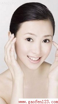 额头皱纹怎么去 按摩方法最健康! www.gaofen123.com