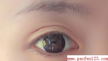 两款无辜大眼妆的画法图解 水亮灵气双眼魅力无穷大
