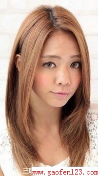适合方脸女孩的发型 www.gaofen123.com