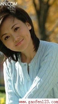 田字脸女生时尚发型示范 告诉你田字脸适合什么发型