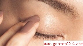 如何打造迷人大眼妆 www.gaofen123.com