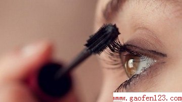 学学日本女孩都如何养护睫毛! www.gaofen123.com