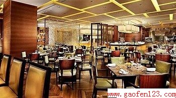 澳门街头小吃PK战 www.gaofen123.com