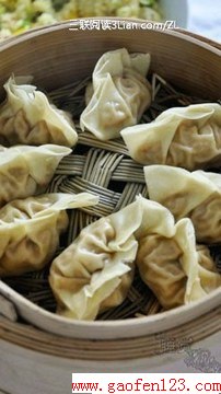 泡菜豆腐蒸饺的做法 www.gaofen123.com