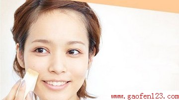 跟日系MM学秋冬甜美妆 甜辣混合更时尚