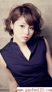 适合圆脸女孩的短发发型 www.gaofen123.com