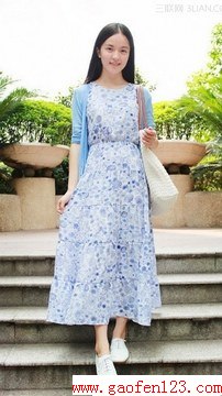 秋季长裙如何搭配 时尚搭配图片穿出甜美个性气质